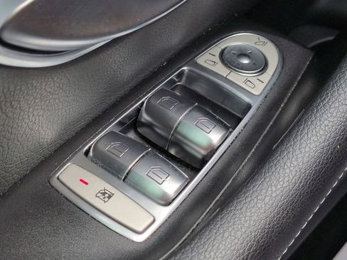 Used 2021 Mercedes-Benz E 350 Sedan image 24