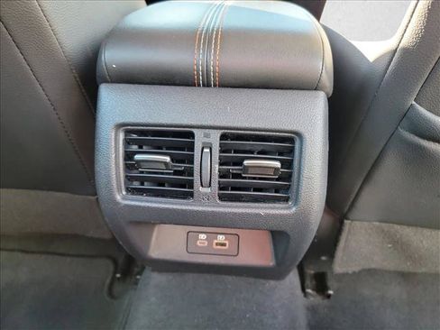 Used 2023 Nissan Altima 2.0 SR FWD image 14