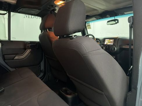 Used 2015 Jeep Wrangler Unlimited Sport w/ Quick Order Package 24S image 25