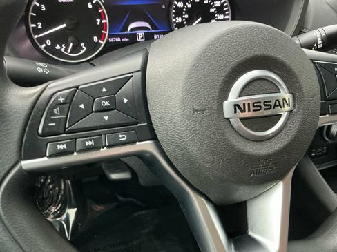 Used 2023 Nissan Sentra SV FWD image 21