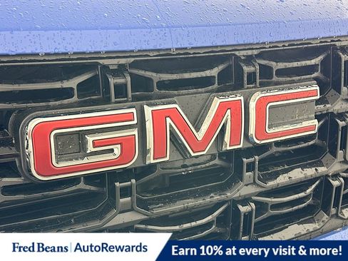 New 2025 GMC Canyon Elevation w/ Convenience Package image 19