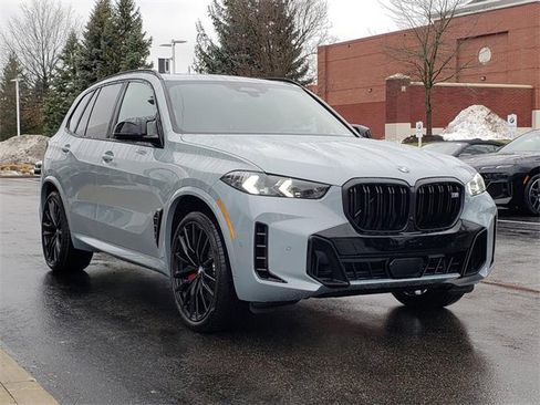 New 2026 BMW X5 M60i image 3