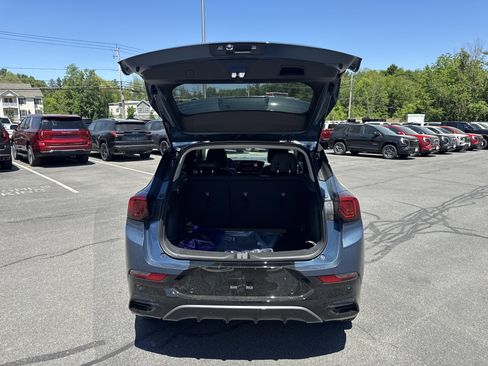 New 2026 Buick Encore GX Sport Touring w/ Advanced Technology Package AWD/4WD image 5