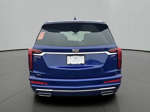 Certified 2024 Cadillac XT6 Premium Luxury w/ Technology Package AWD/4WD image 6