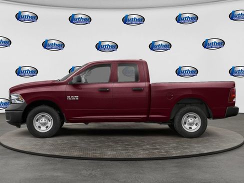 Used 2019 RAM 1500 Express w/ Express Value Package AWD/4WD image 3