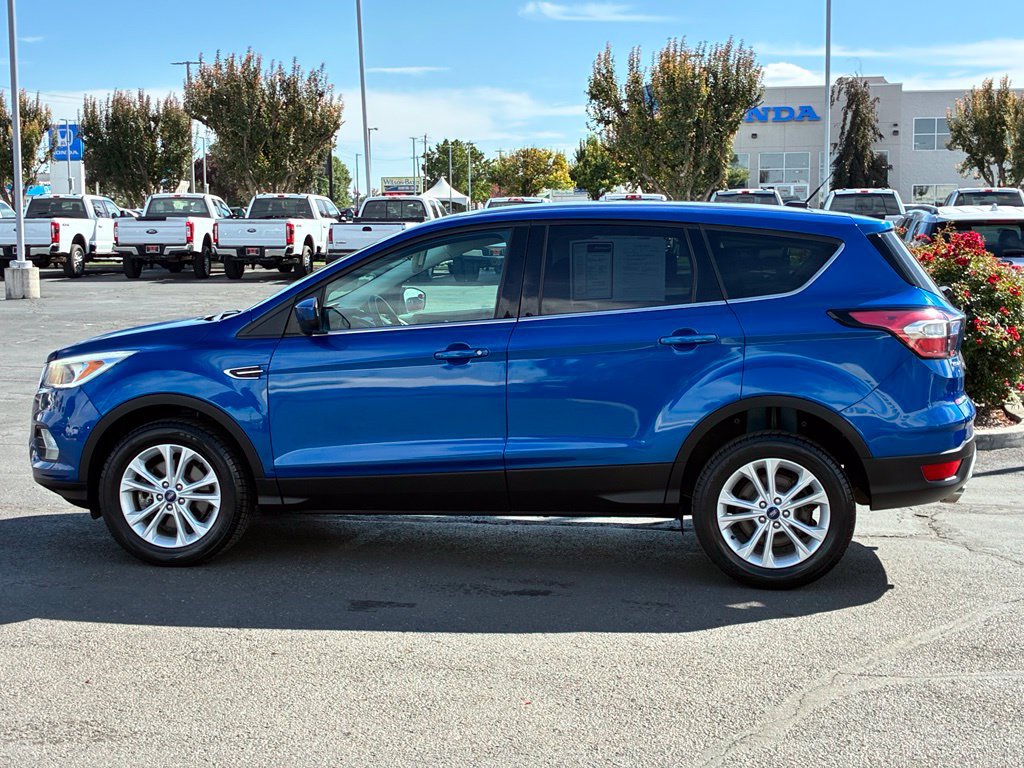 Used 2017 Ford Escape SE AWD/4WD image 8