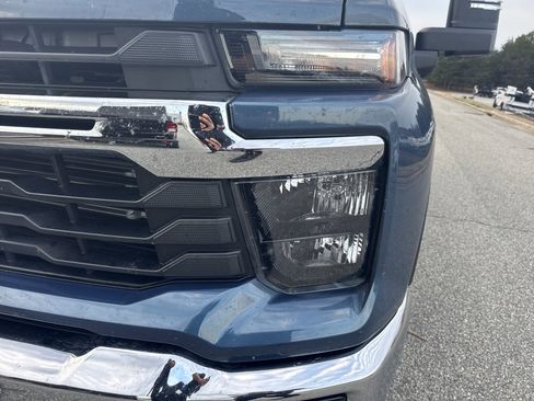 Certified 2025 Chevrolet Silverado 2500 LT w/ All Star Edition image 6