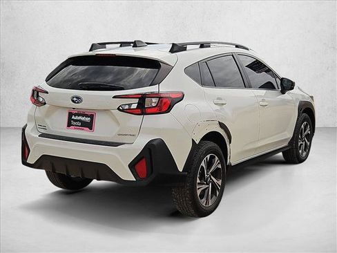 Used 2024 Subaru Crosstrek 2.0i Premium w/ Crosstrek Mirror Package AWD/4WD image 5