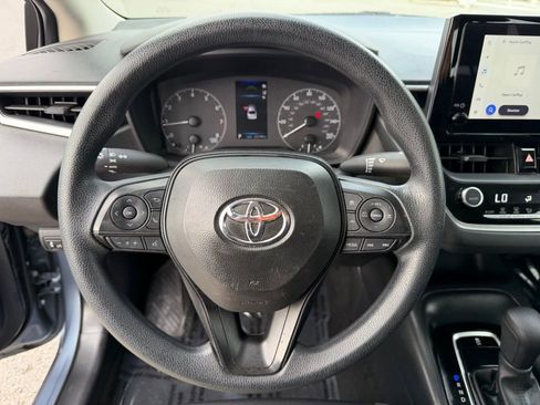 Used 2024 Toyota Corolla LE image 22