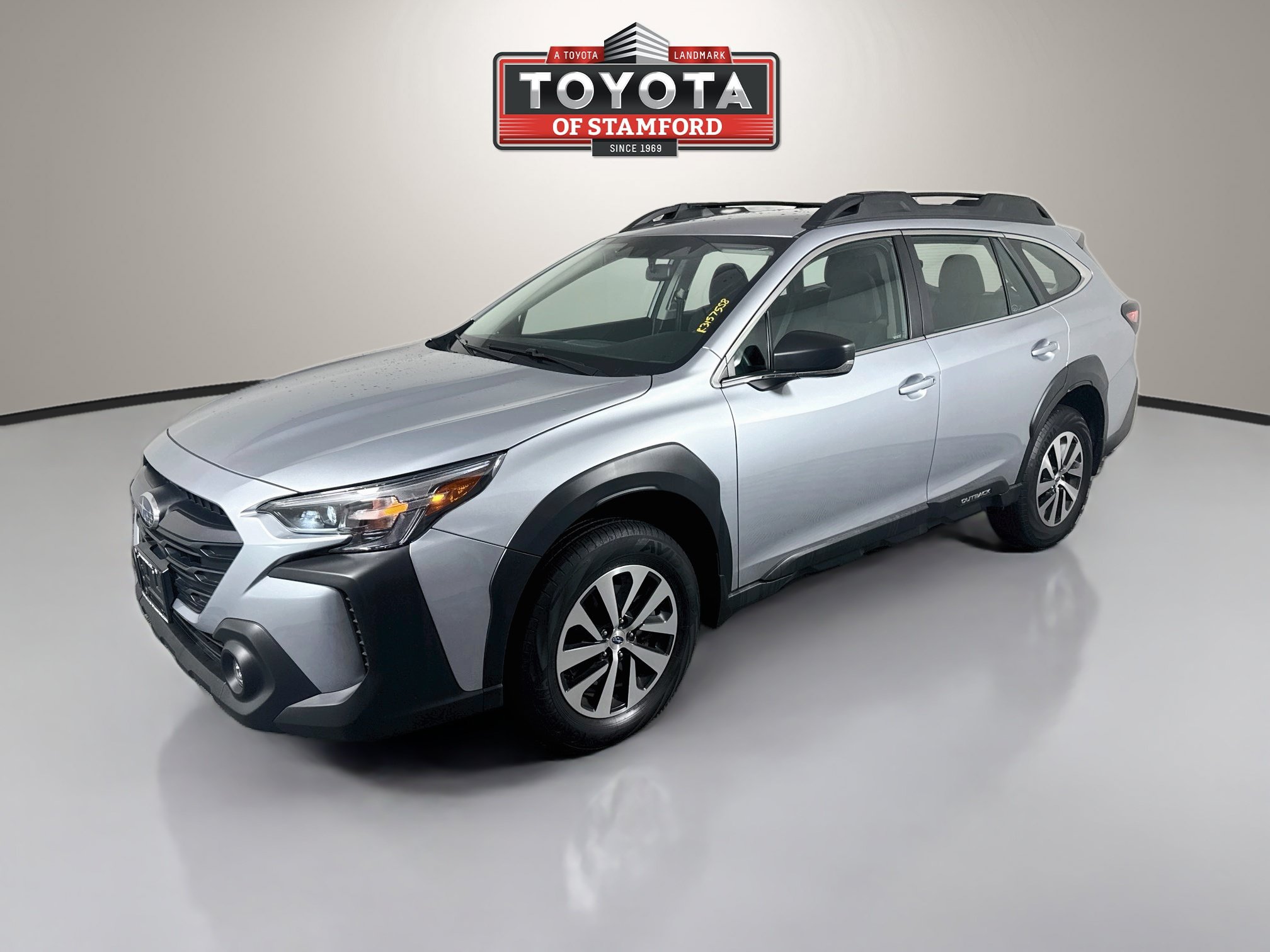Used 2024 Subaru Outback AWD/4WD image 3