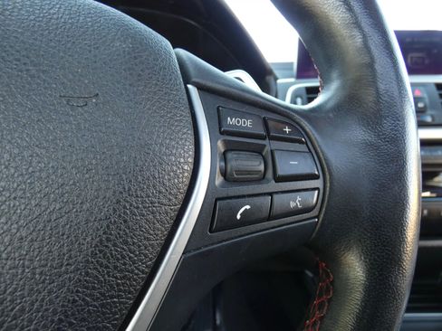 Used 2020 BMW 430i Coupe w/ Convenience Package image 56