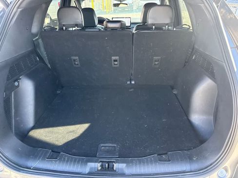 Used 2024 Ford Escape ST-Line w/ Tech Pack #1 FWD image 10