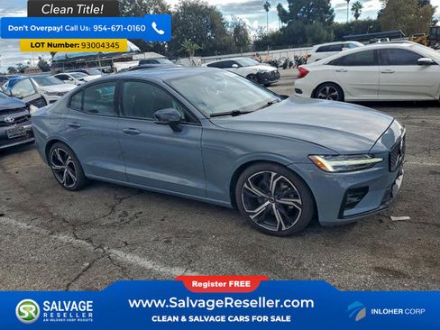 Used 2022 Volvo S60 B5 Inscription image 5