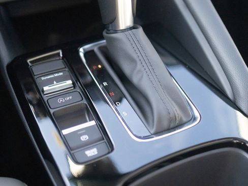 New 2025 Acura Integra image 26