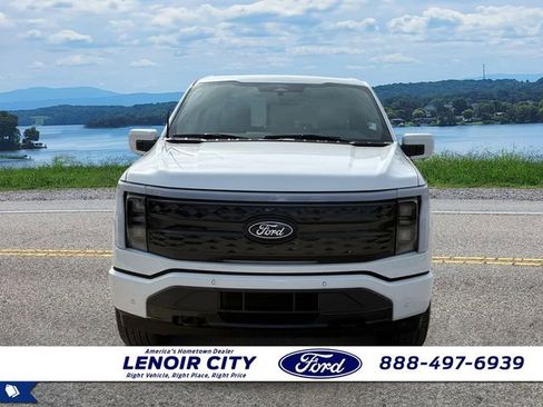 Used 2024 Ford F150 Lightning Platinum image 8