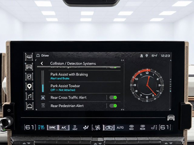 Used 2025 GMC Hummer EV 2X AWD/4WD image 42