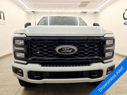 New 2026 Ford F350 Lariat w/ Tremor Off-Road Package AWD/4WD image 8
