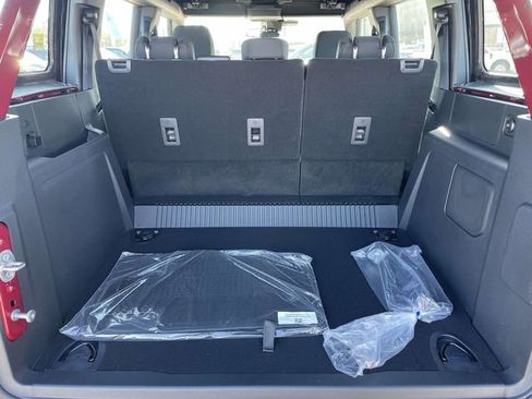 New 2025 Ford Bronco 4-Door AWD/4WD image 5