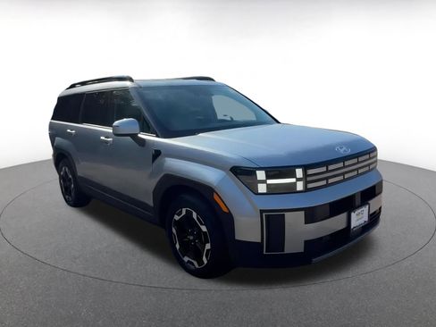 Used 2025 Hyundai Santa Fe SEL image 3