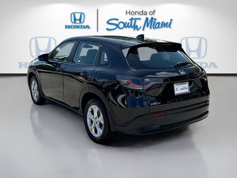 Certified 2024 Honda HR-V LX image 5