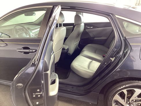 Used 2016 Honda Civic EX image 13