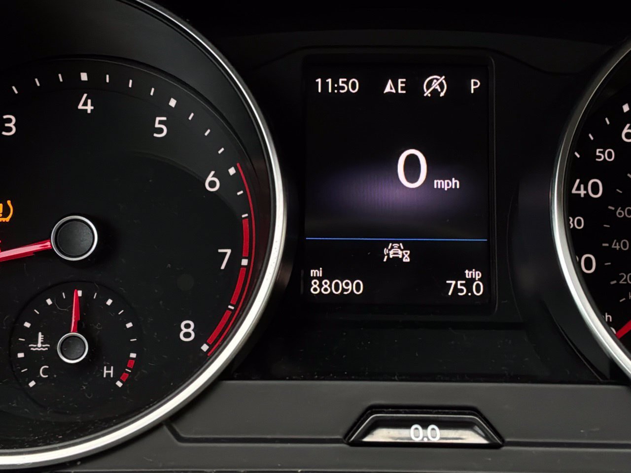 Used 2021 Volkswagen Tiguan SE FWD image 46