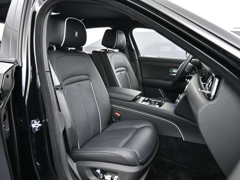 New 2026 Rolls-Royce Ghost AWD/4WD image 32