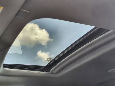 New 2026 GMC Sierra 2500 SLT w/ SLT Premium Package image 19