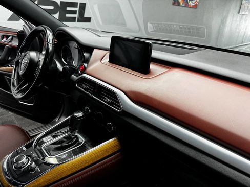 Used 2017 MAZDA CX-9 Signature image 51