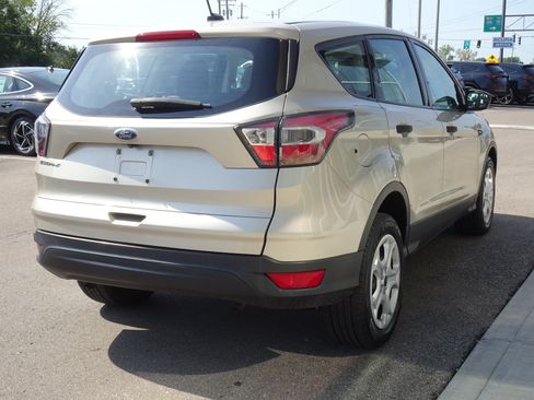 Used 2017 Ford Escape S FWD image 5