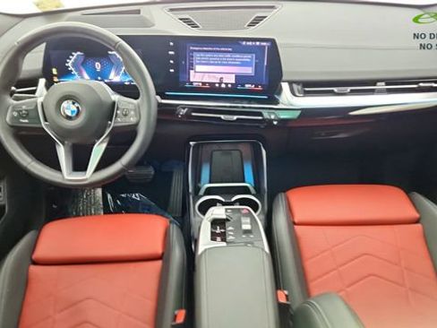 Used 2025 BMW X2 xDrive28i AWD/4WD image 21