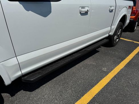 Used 2020 Ford F150 Lariat w/ Equipment Group 502A Luxury AWD/4WD image 8