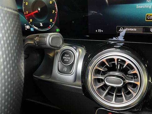 Certified 2023 Mercedes-Benz GLB 250 4MATIC image 29