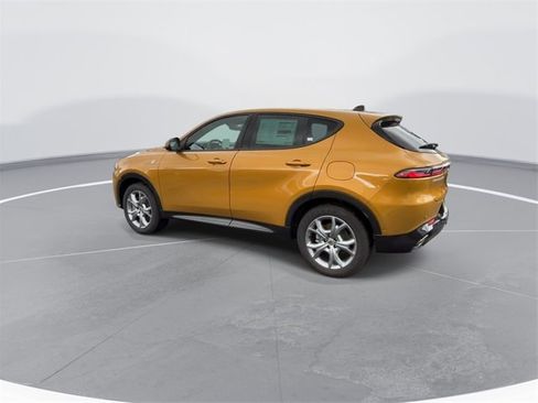 New 2024 Dodge Hornet R/T Plus w/ Tech Pack Plus w/o Parking image 6