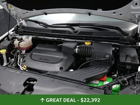 Used 2023 Chrysler Pacifica Limited FWD image 14