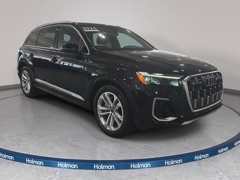 Certified 2026 Audi Q7 3.0T Premium Plus w/ Premium Plus Package AWD/4WD image 3