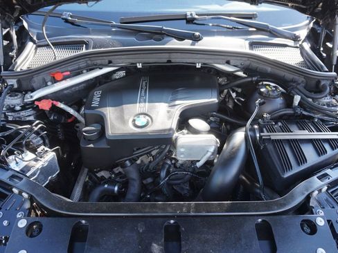 Used 2017 BMW X3 sDrive28i image 12