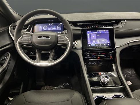 New 2025 Jeep Grand Cherokee Laredo X w/ Trailer Tow Package image 5