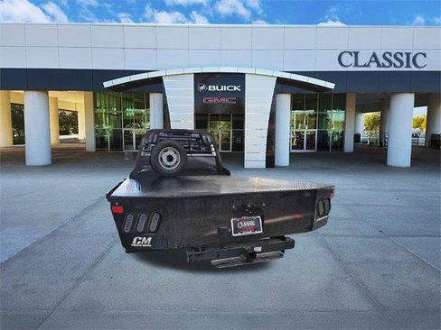 New 2026 GMC Sierra 3500 Pro w/ Convenience Package image 7