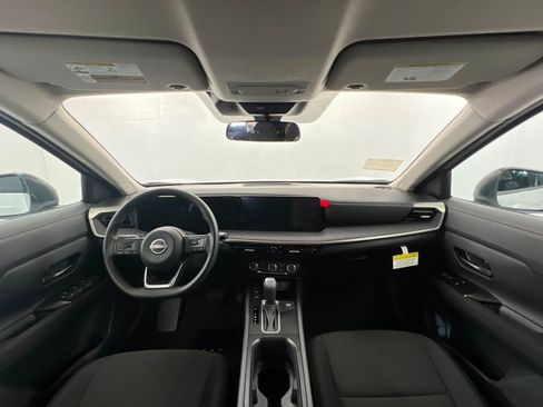 New 2026 Nissan Kicks S FWD image 9