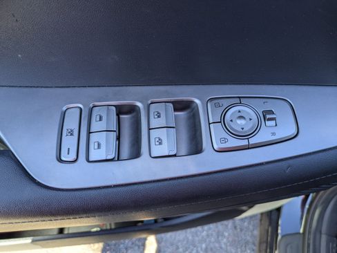 Used 2022 Hyundai Palisade SE image 20