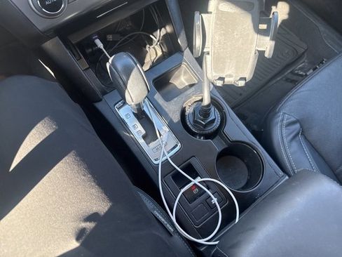 Used 2016 Subaru Legacy 2.5i Limited image 20