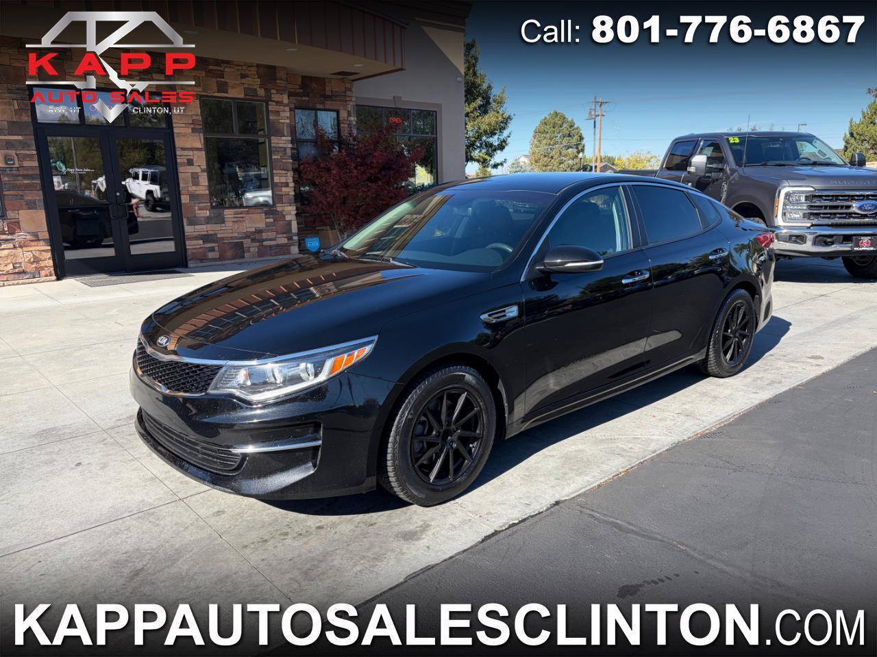 Used 2017 Kia Optima LX FWD image 1