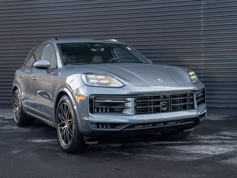 New 2026 Porsche Cayenne S AWD/4WD image 10