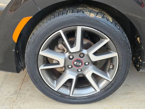 Used 2020 Kia Soul GT-Line image 32