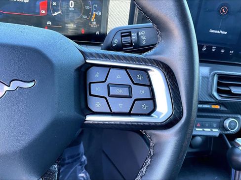 Used 2024 Ford Mustang Convertible RWD image 24