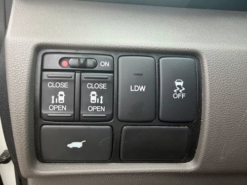 Used 2016 Honda Odyssey EX-L image 15