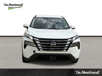 Used 2024 Nissan Rogue SV video 2