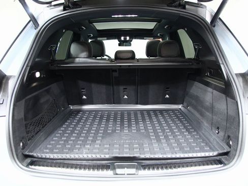 Used 2025 Mercedes-Benz GLE 350 4MATIC image 28