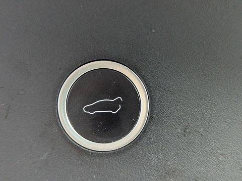 Used 2016 Tesla Model X Performance image 20